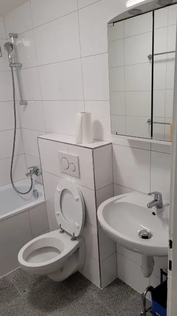 Helle 3.5 Zimmer wohnung  in Adliswil - Bild 1