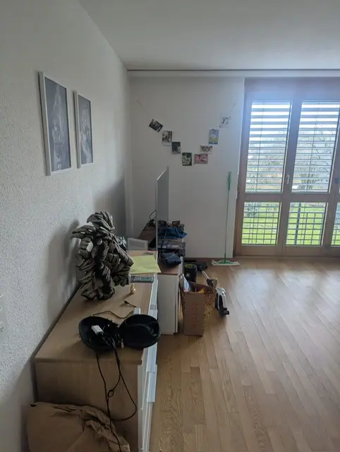 Charmante 2.5 Zimmerwohung im Steuerparadis Zug  - Bild 1